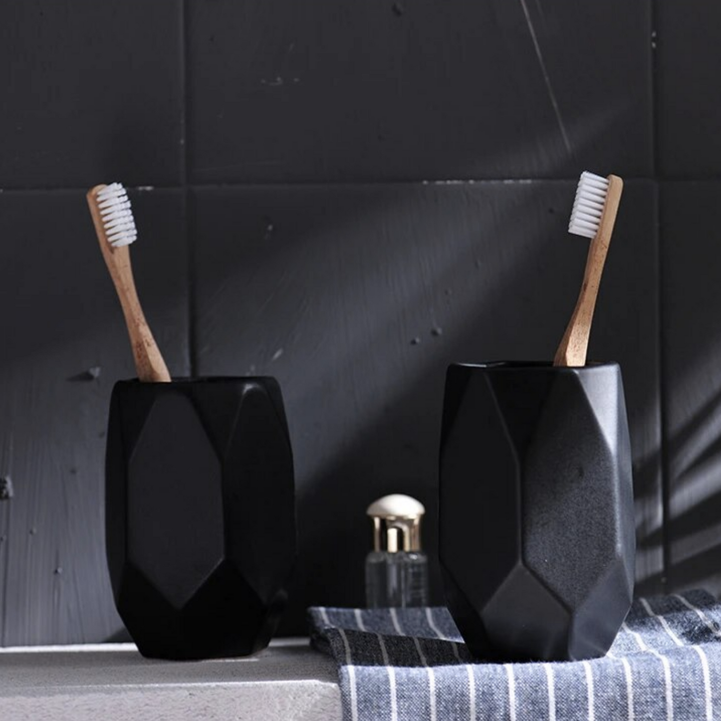 Set de Baño Liso 5 Accesorios Negro