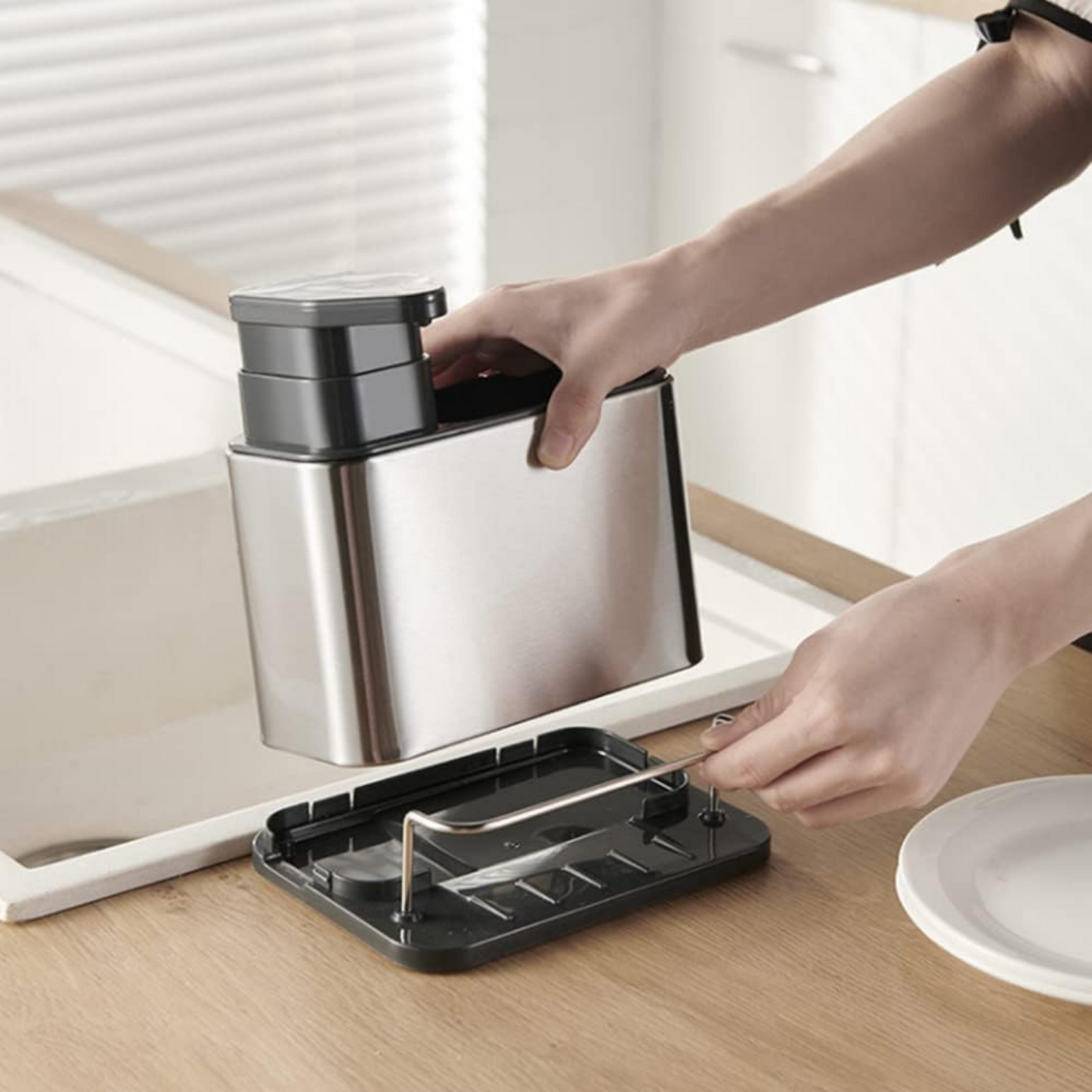 Dispensador de Lavalozas con Soporte Metálico