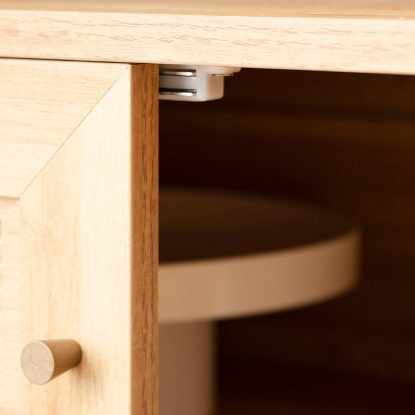 Mueble Recibidor 3 Puertas Tejido Natural