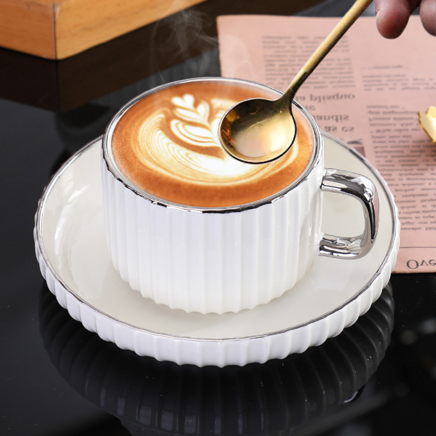 Set Café Tazas y Platos 230ml Lineas Plateado 6un