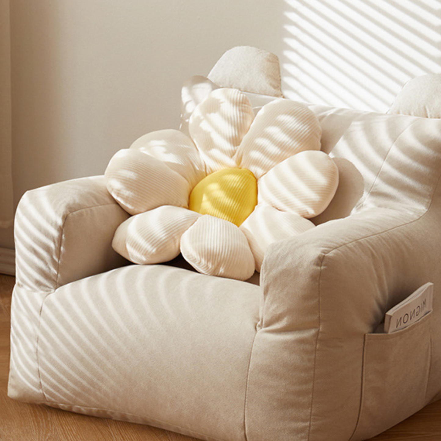 Sofá puff infantil con descansa brazos