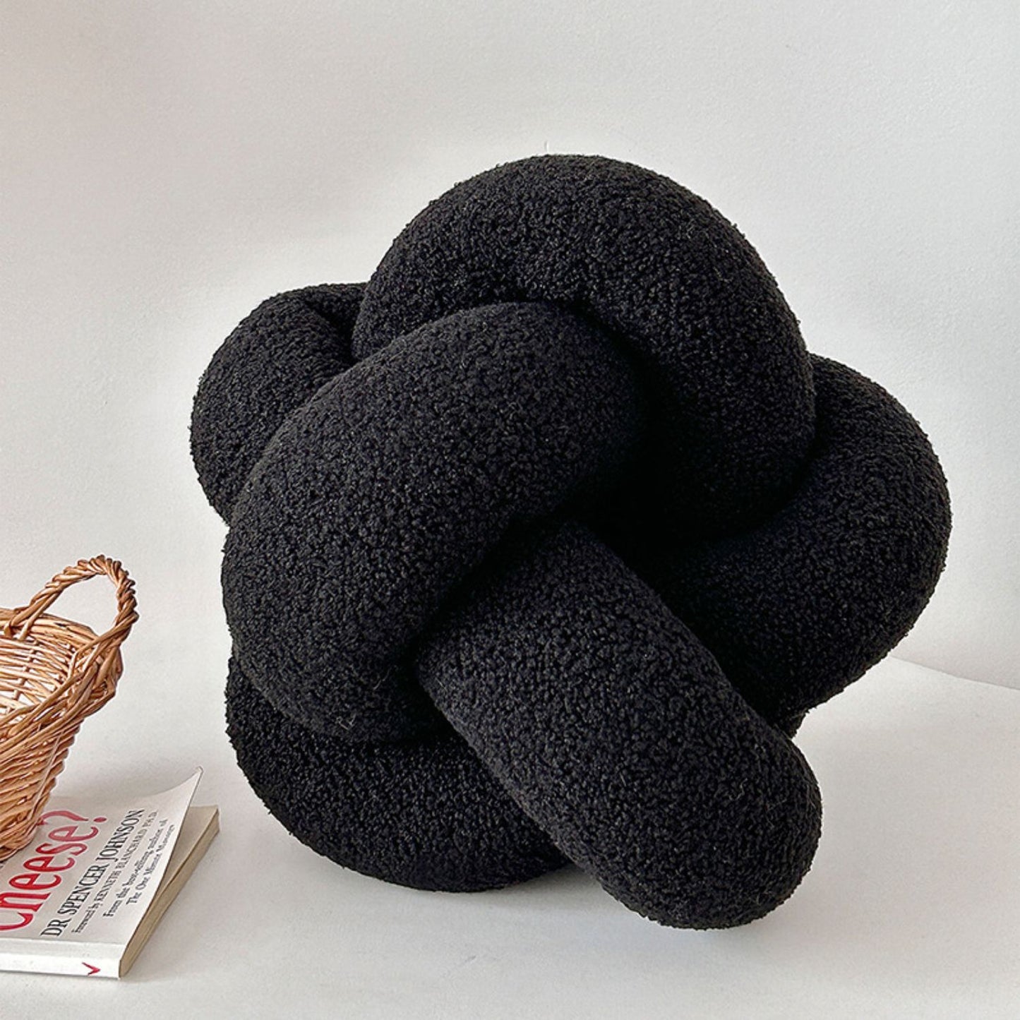 Cojín Nudo Negro Bouclé Deco