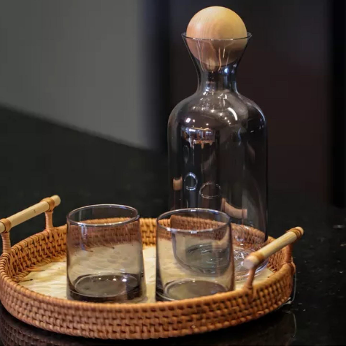 Jarra de Vidrio Decantador Lujoso 4 vasos Gris