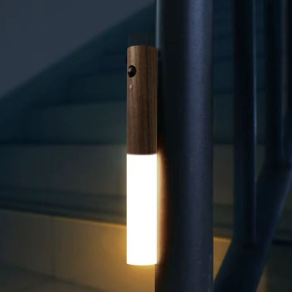 Luz Nocturna Portátil con Sensor Caoba