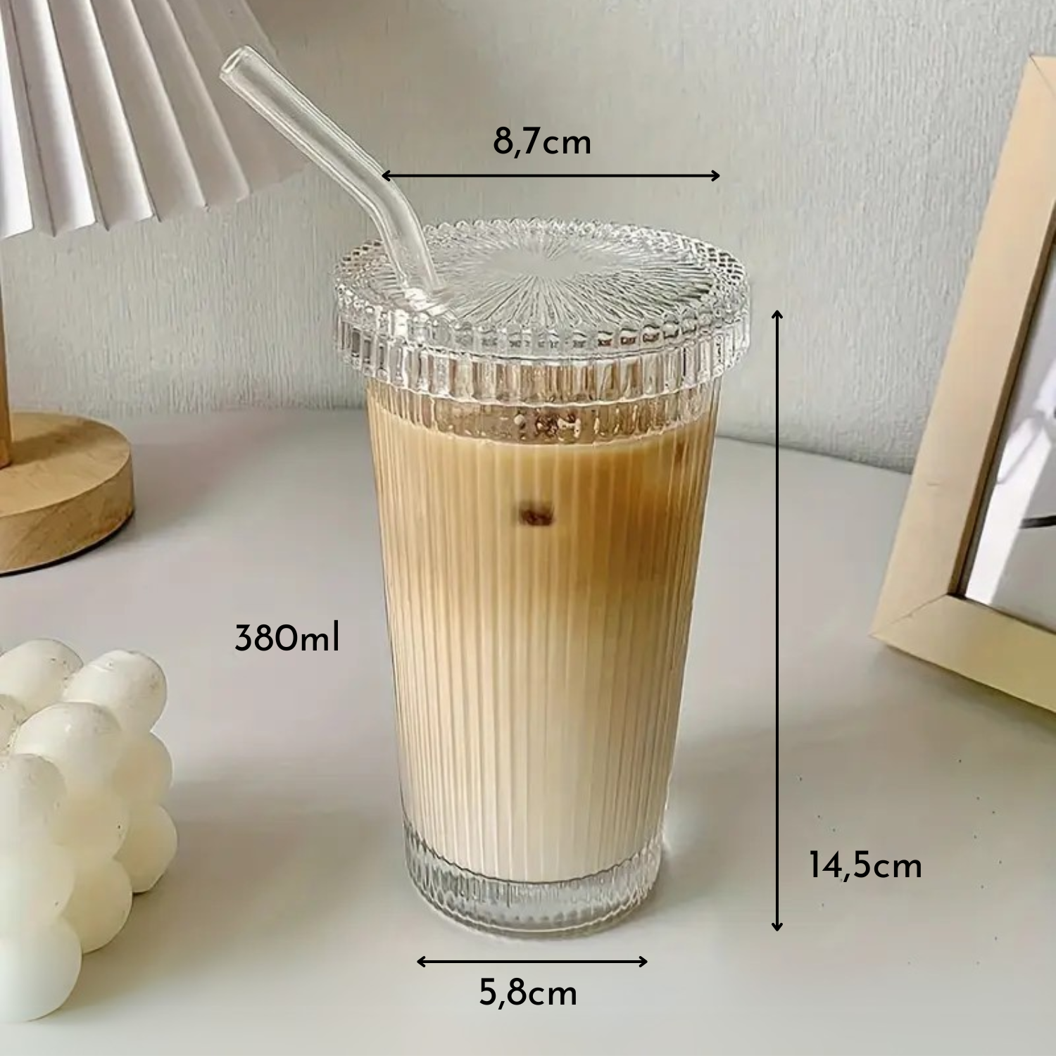 Vaso Vidrio con Bombilla y Tapa Líneas 380ml