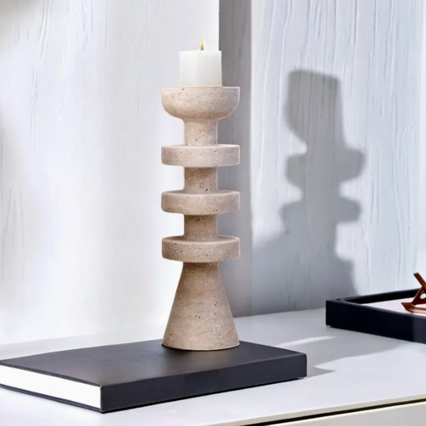 PREVENTA - Candelabro Torre Alfil Figura Decorativa Travertino Grande