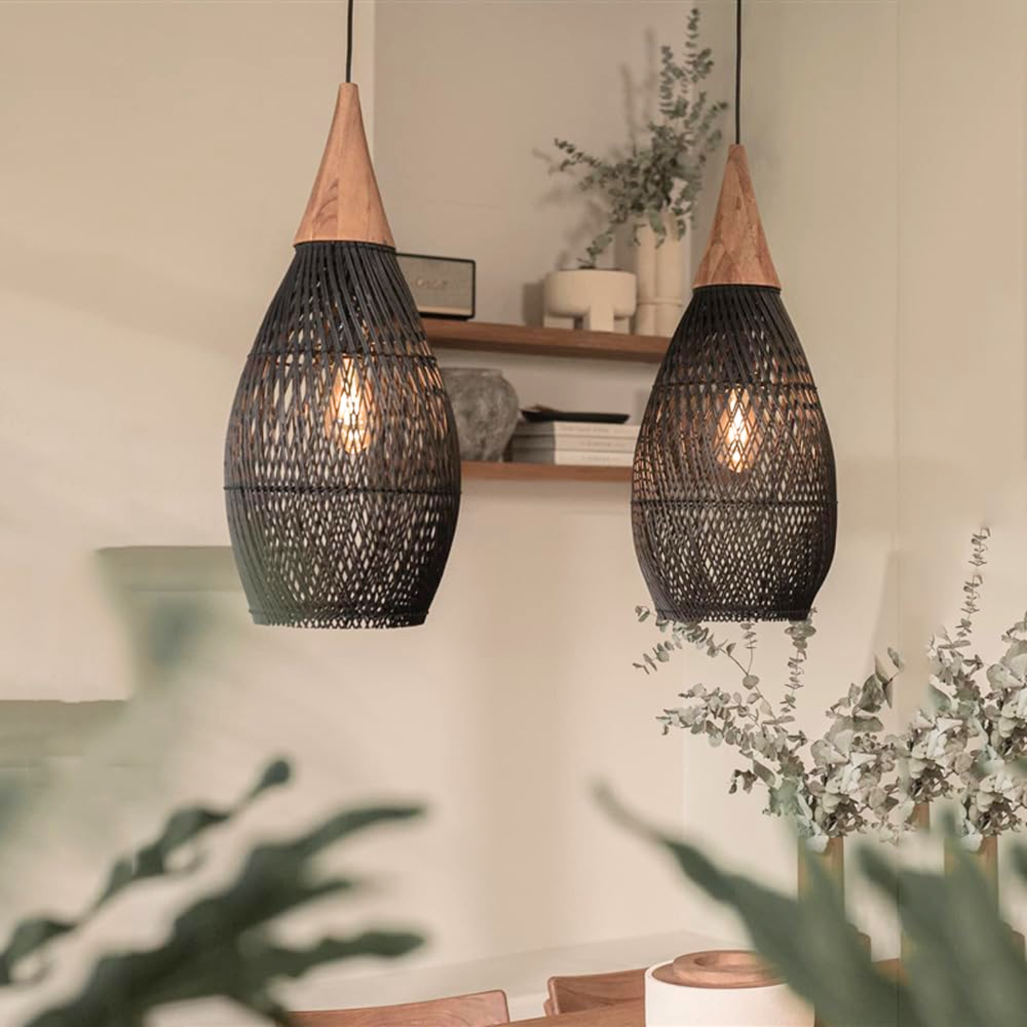 Lampara Colgante Rattan Negro Gota 25cm