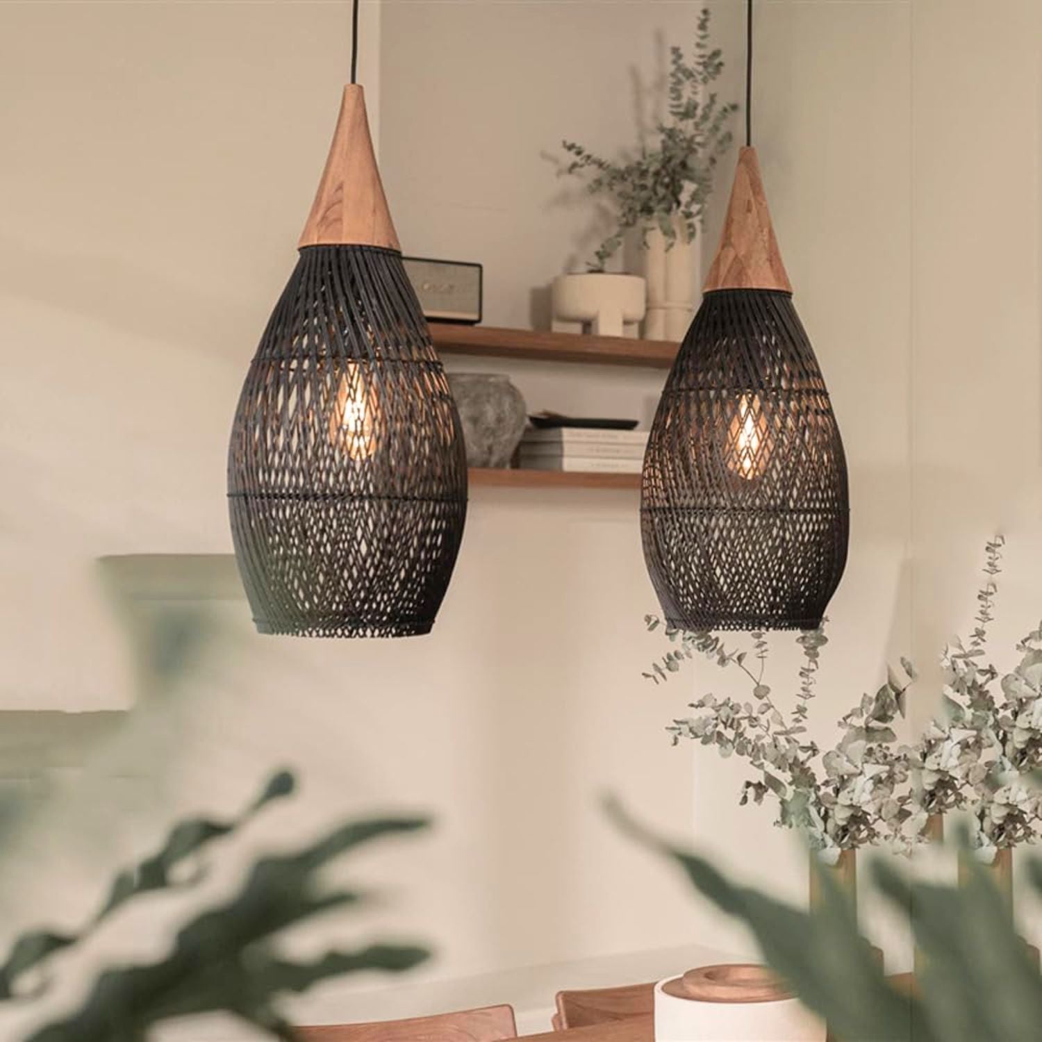 Lampara Colgante Rattan Negro Gota 25cm