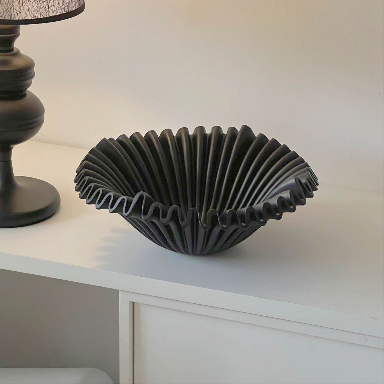 Fuente estilo Frutero Cerámica Shell Negro