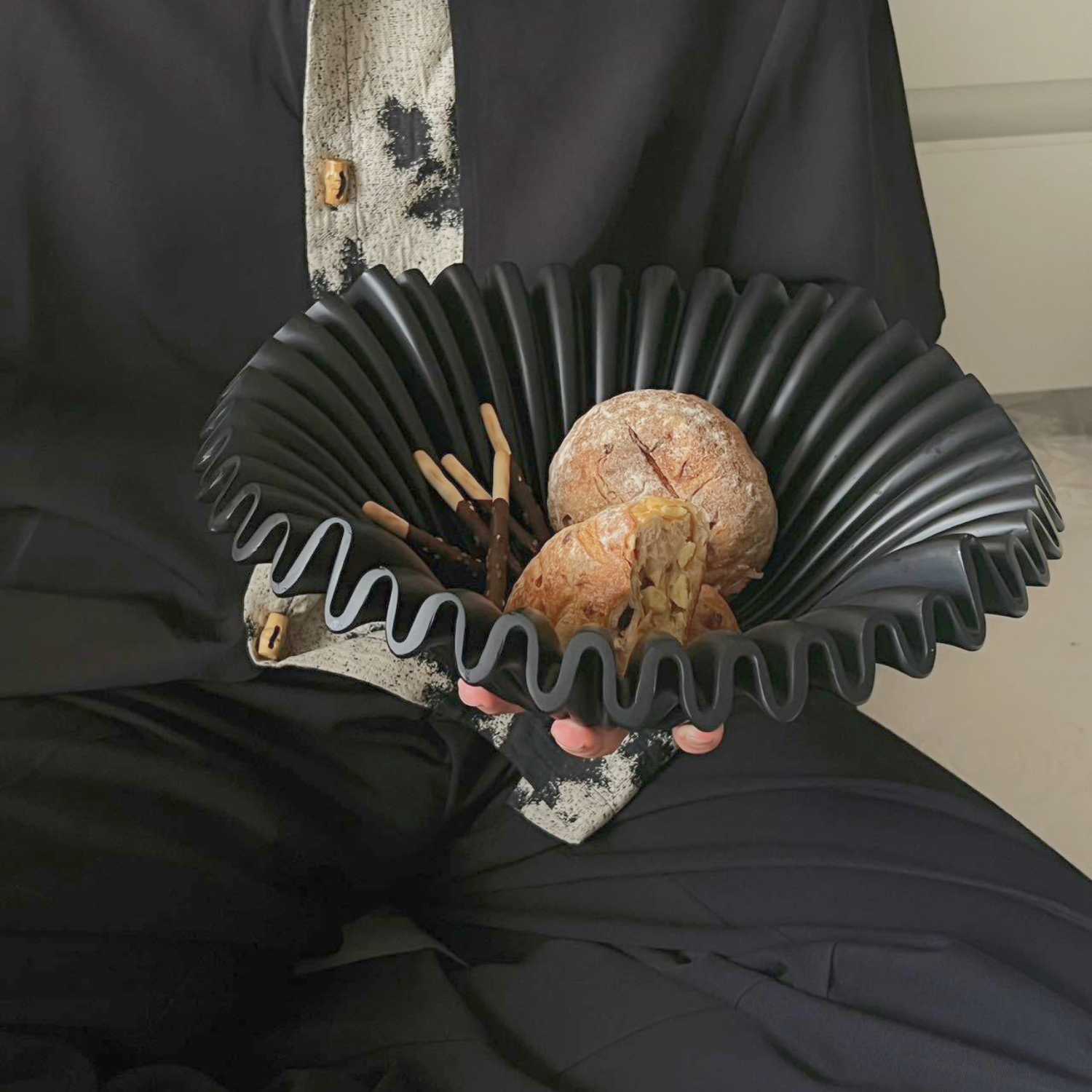 Fuente estilo Frutero Cerámica Shell Negro