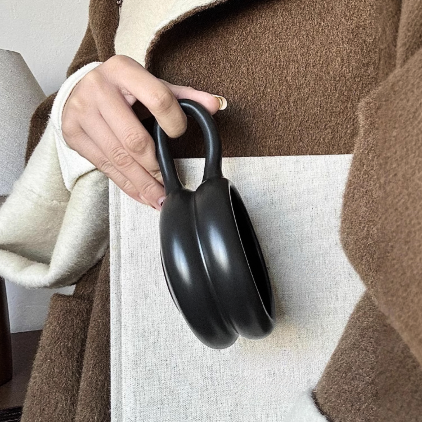 PREVENTA - Taza de Cerámica Bubba Dark 250 ml