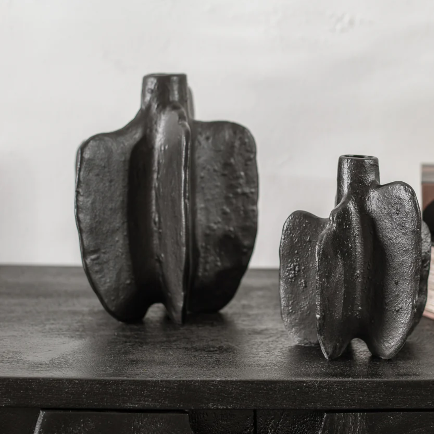 Escultura Deco Jarron Pimiento Negro