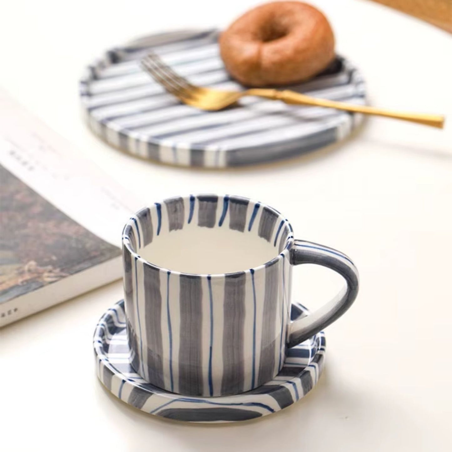 Set de Platos y Tazas Rayas Vintage Azul