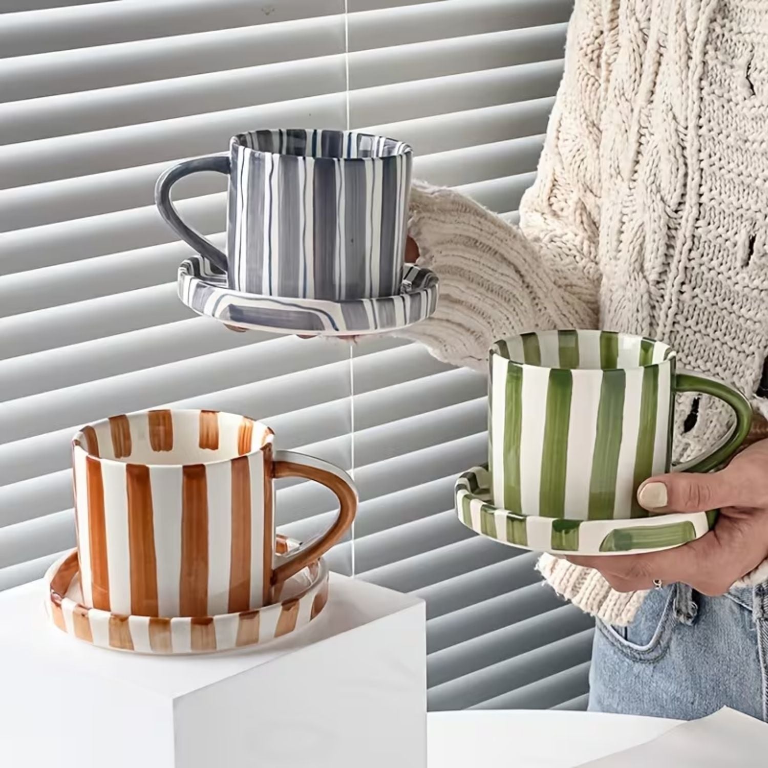 Set de Platos y Tazas Rayas Vintage Azul