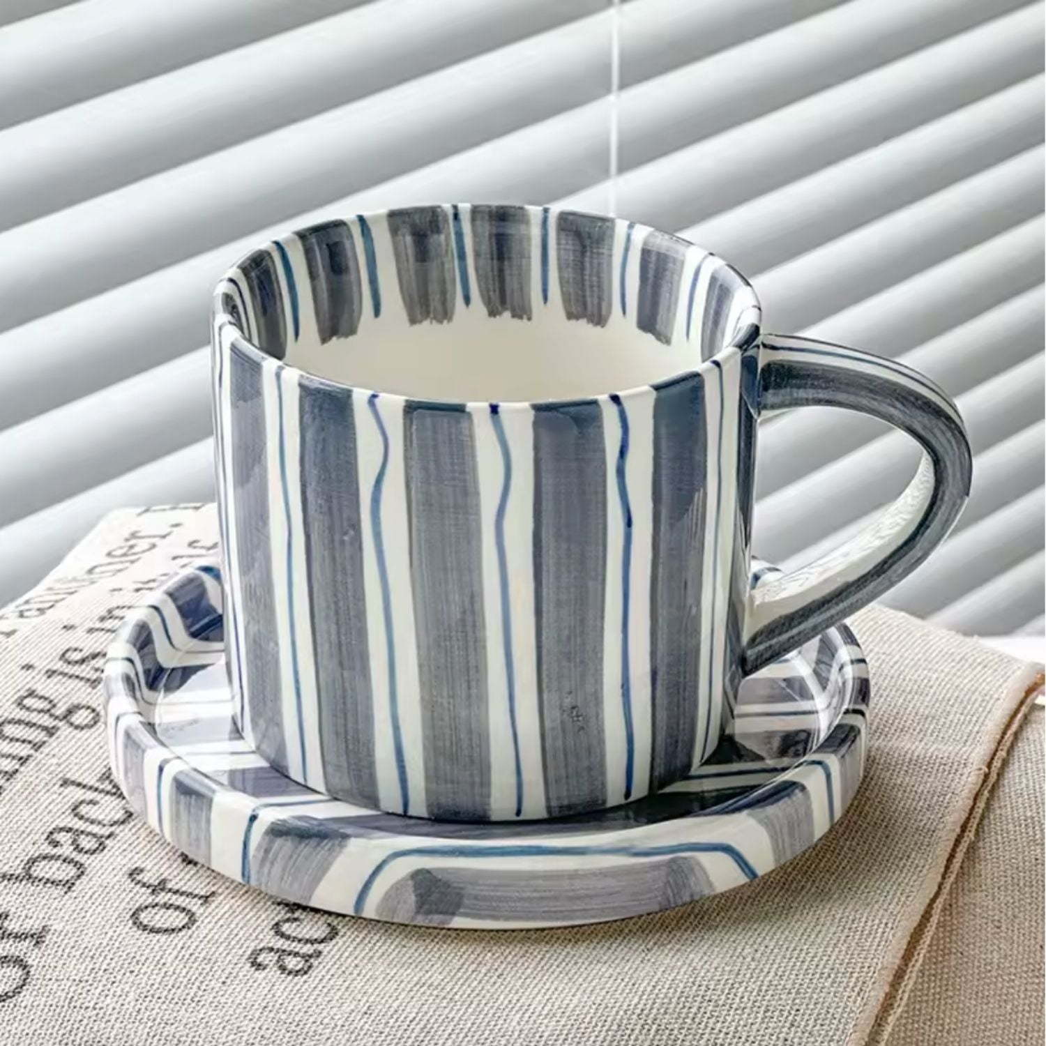 Set de Platos y Tazas Rayas Vintage Azul
