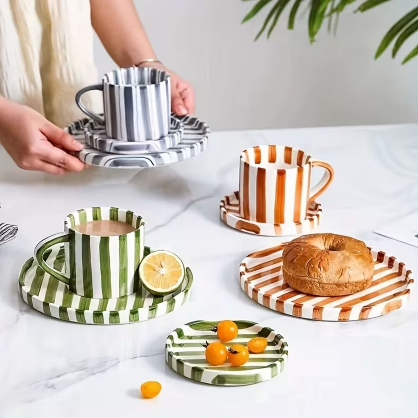 Set de Platos y Tazas Rayas Vintage Azul