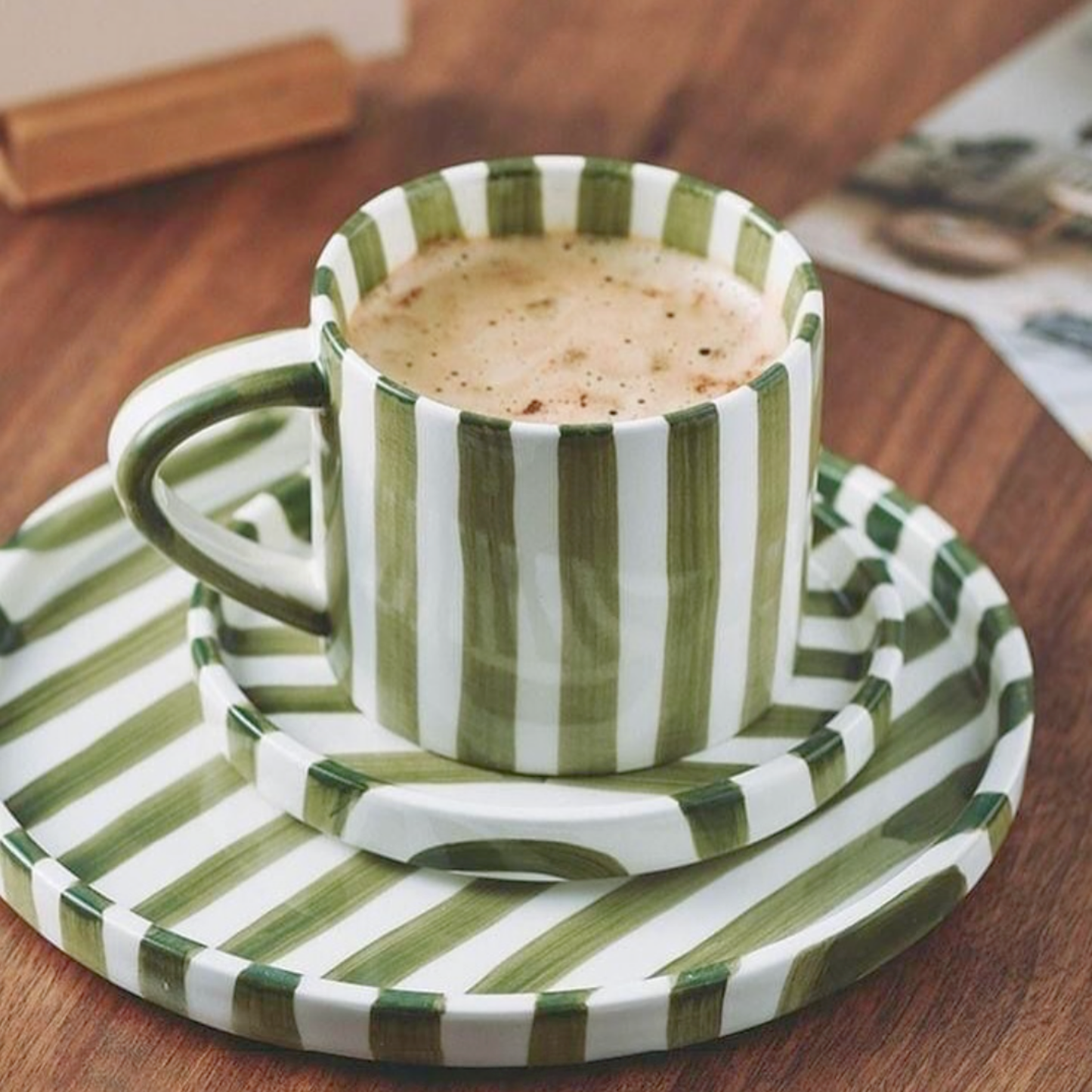 Set de Platos y Tazas Rayas Vintage Verde 3 un