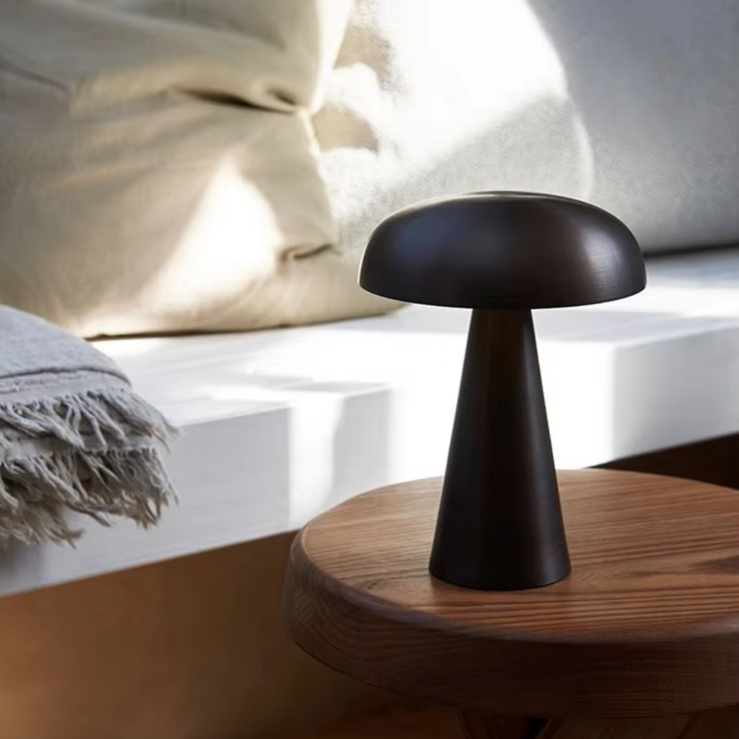 Lámpara Led de Mesa Recargable Negro