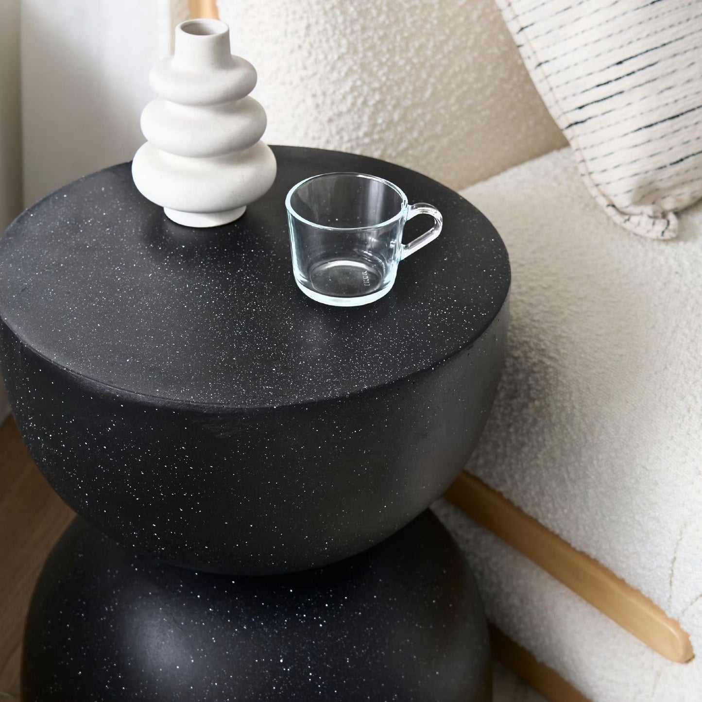 Mesa Lateral Piedra Luna Tempus Negro