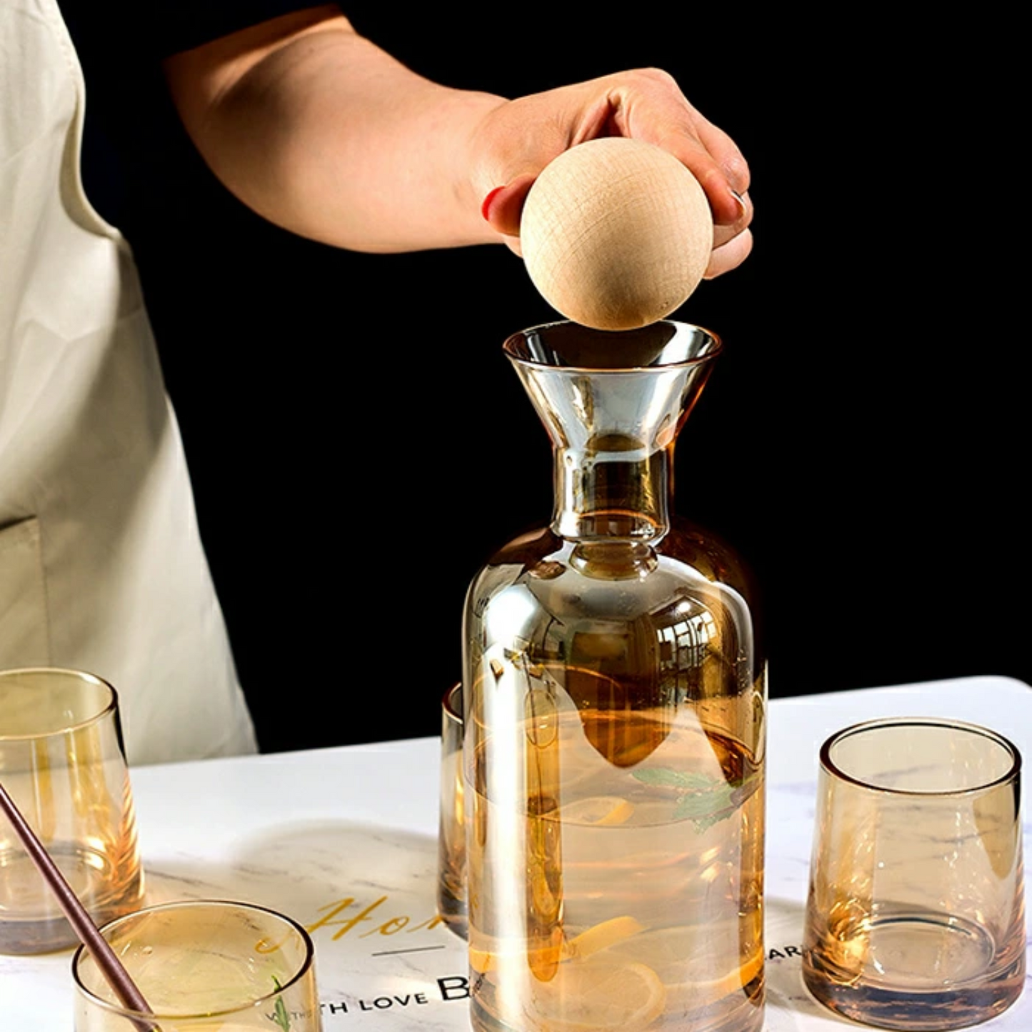 Jarra de Vidrio Decantador Lujoso 4 vasos Ambar