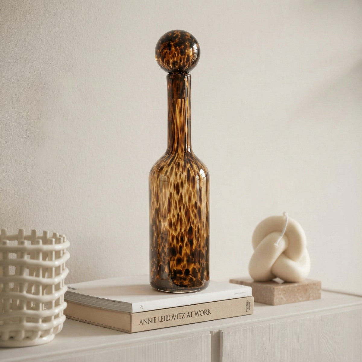 Botella Decantador Carey Animal Print de Vidrio 52 cm