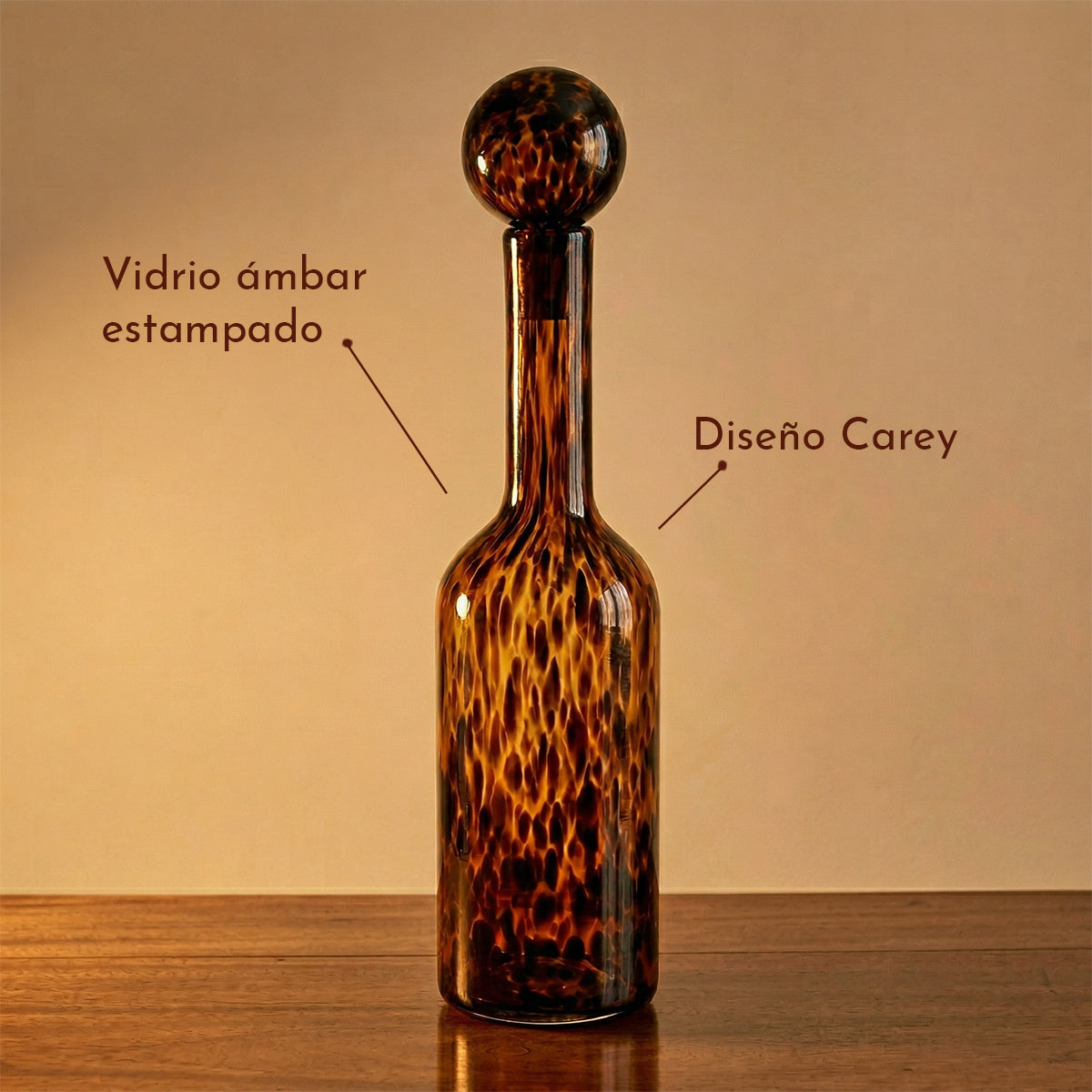 Botella Decantador Carey Animal Print de Vidrio 52 cm