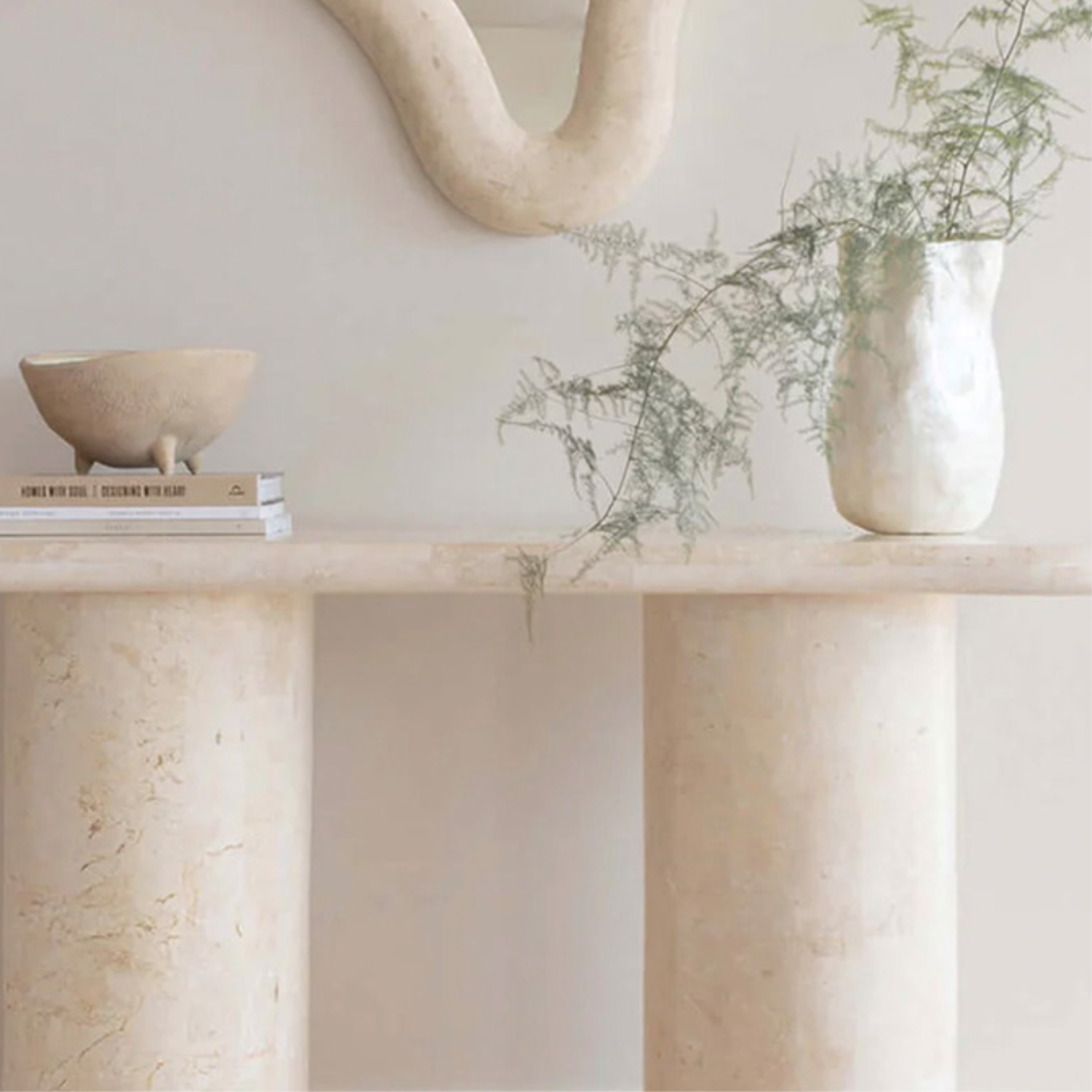 Mesa de Arrimo Travertino Marfil Atenas