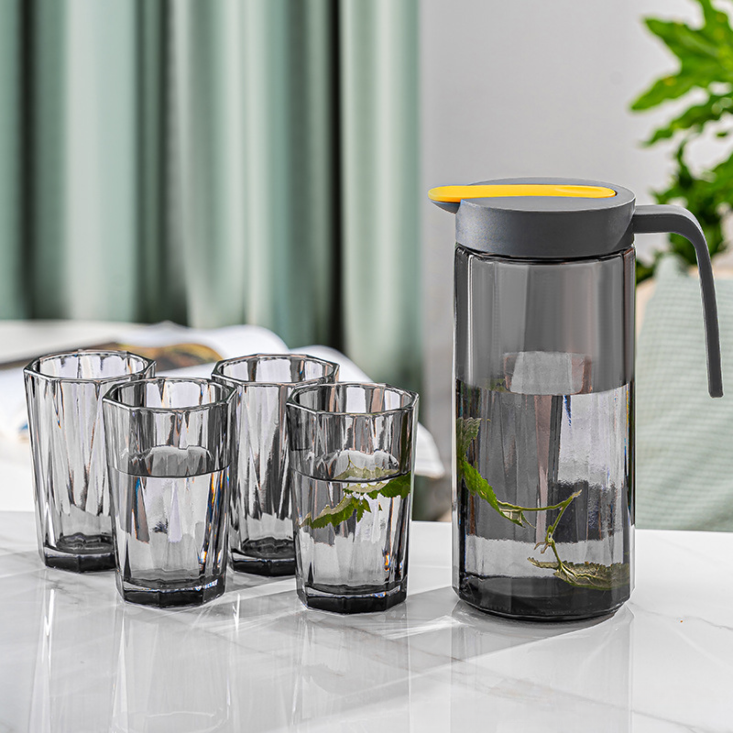 Jarra De Vidrio Dosificadora Y 4 Vasos Cocina Tetera