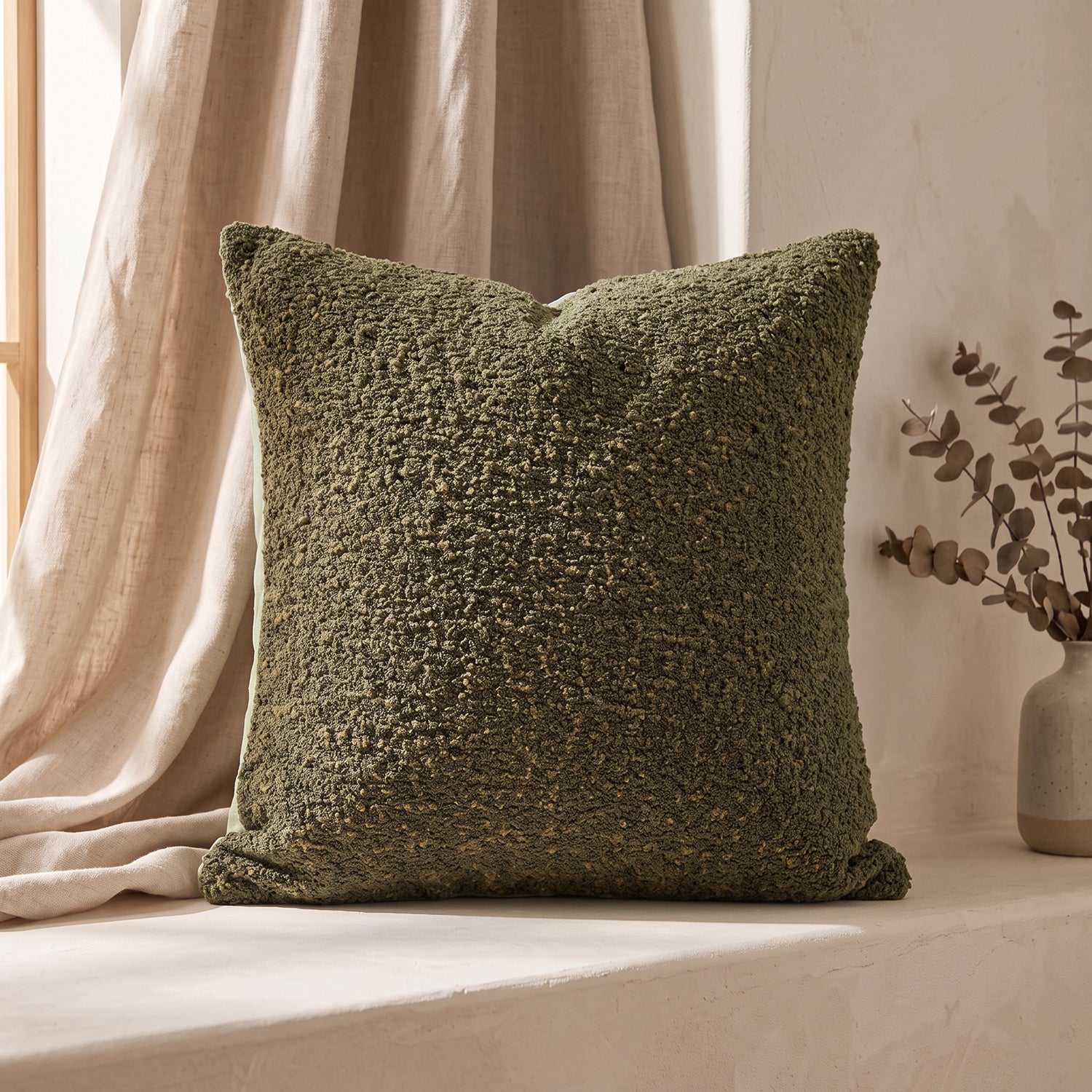 PREVENTA - Cojín Bouclé Verde Oliva