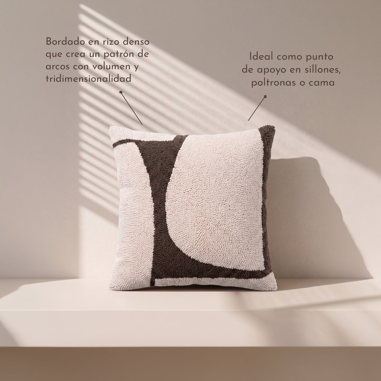 PREVENTA -  Cojín Cuadrado Orgánico Texturizado Moka 45×45 cm