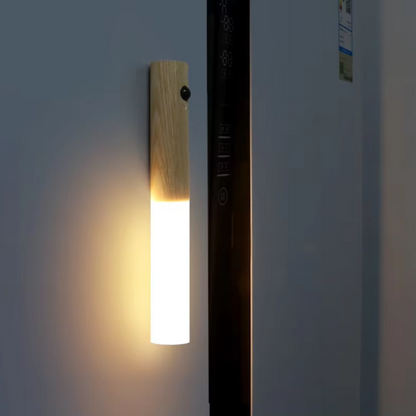 Luz Nocturna Portátil con Sensor Cerezo