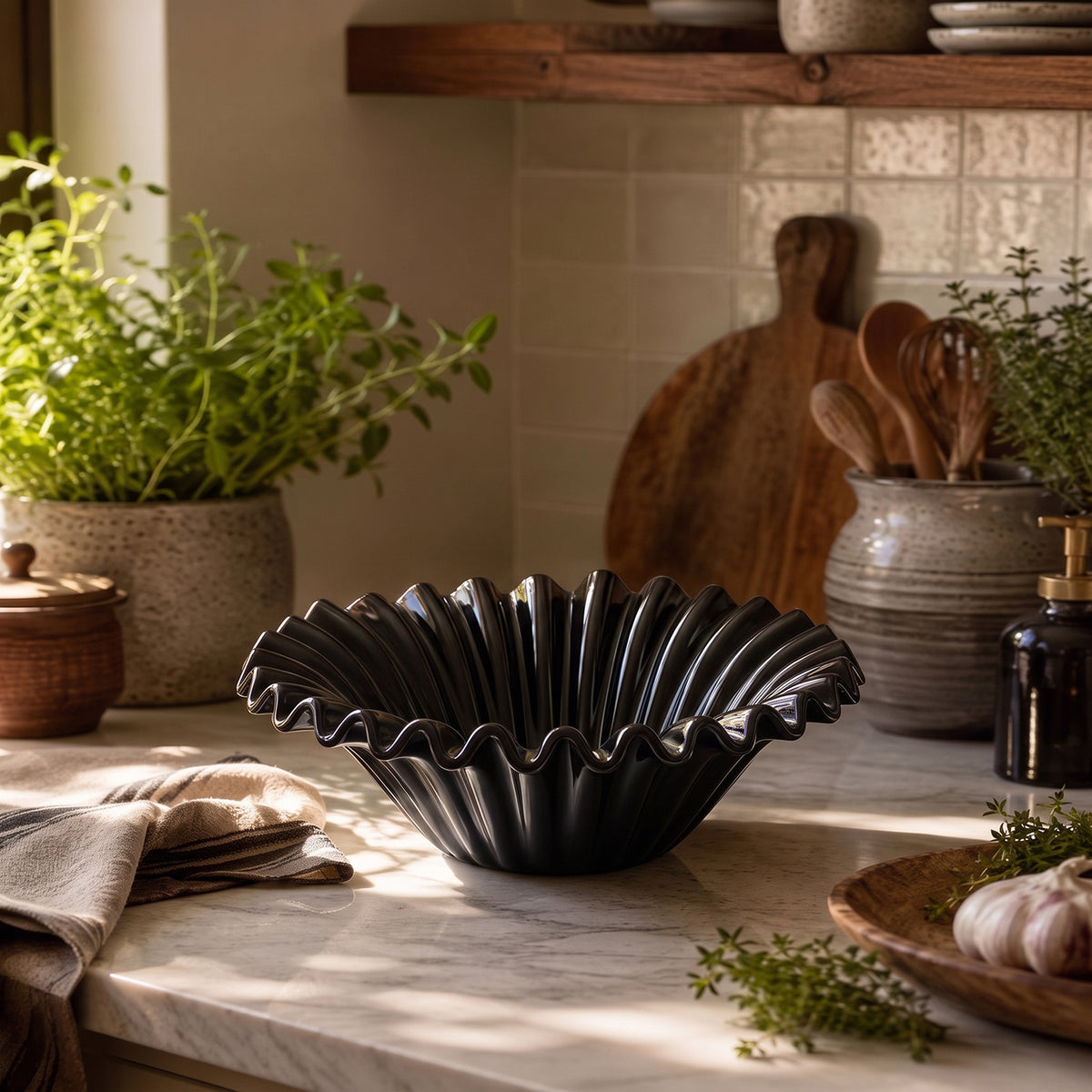Fuente estilo Frutero Cerámica Shell Negro