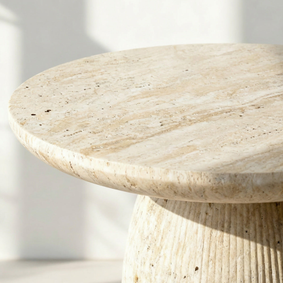 PREVENTA - Mesa Lateral Escultura Totem Travertino