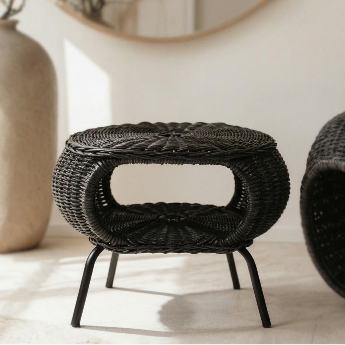 PREVENTA - Mesa Otomana Apoyapies Rattan Minimalista Negra