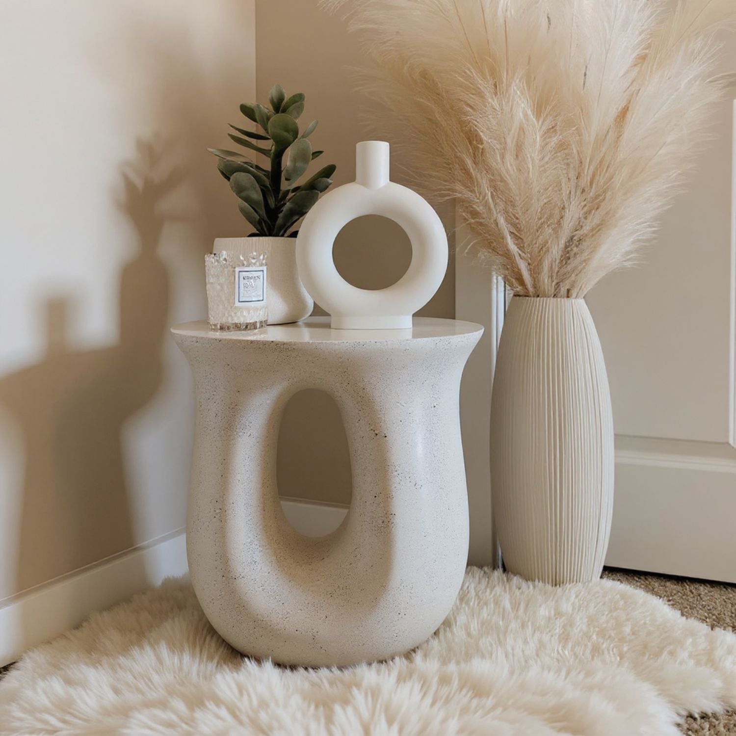 Mesa de Centro Lateral Tipo Escultura en U