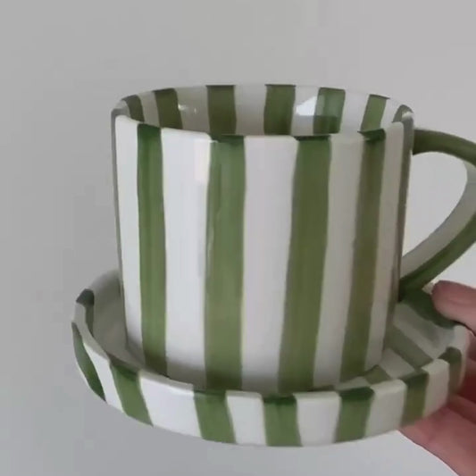 PREVENTA - Set de Platos y Tazas Rayas Vintage Verde 3 un